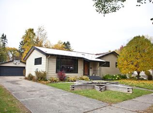 1703 4th St S, Moorhead, MN 56560