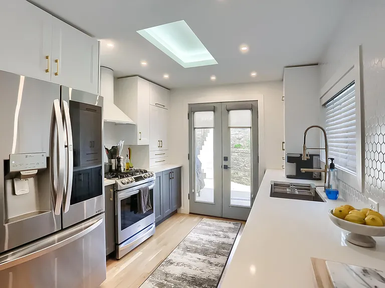 913 McCandless Ave — Photo 10