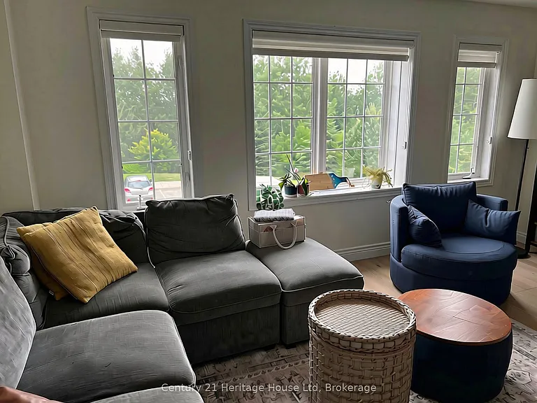654 Woodlawn Rd E #B — Photo 9