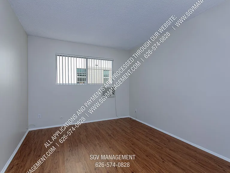 liv209 — Photo 37