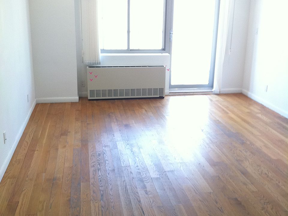 2nd image of 5475 83rd St
