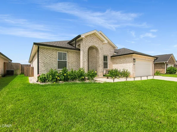 3827 Heartwood St, Panama City, FL 32404