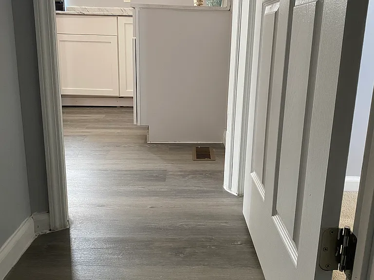 208 Taylor St — Photo 1