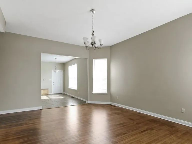 2605 Carrollton Ave — Photo 33