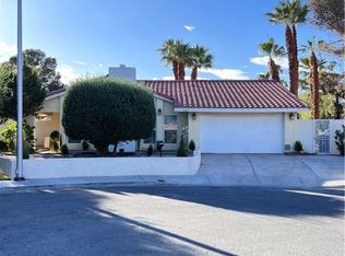 5880 Duneville Ct, Las Vegas, NV 89103