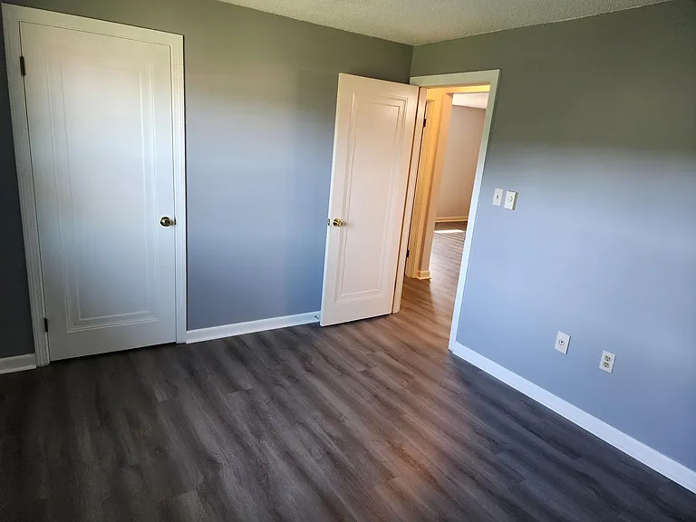 230 Chickering Rd #10 — Photo 13