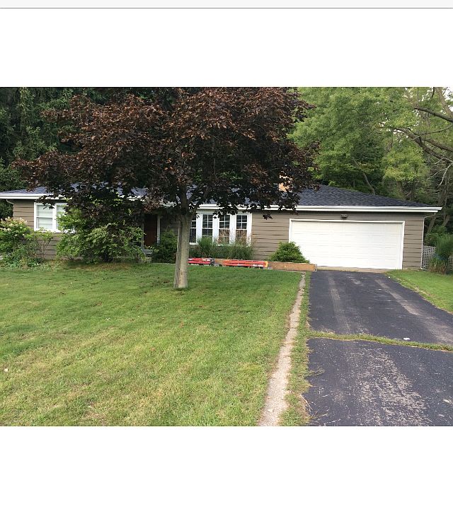1st image of 6713 Parkway Dr