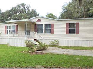 36415 Laurel Ln, Dade City, FL 33525