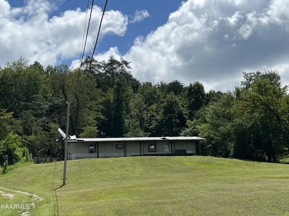 518 1/2 N 3rd St, Kingston, TN 37763