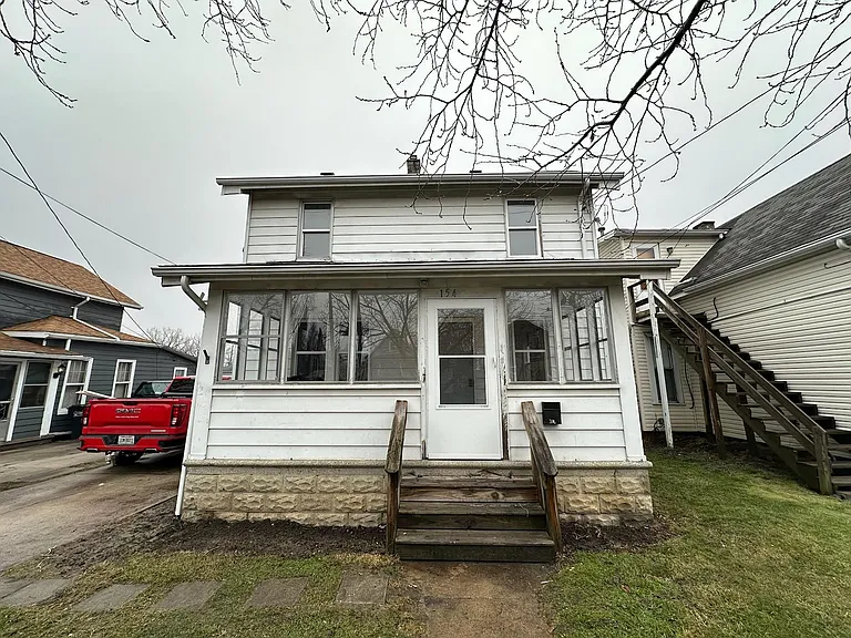 154 W Plumer St — Photo 1