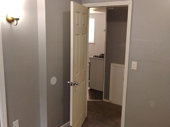 3rd image of 23603 Stewart Ave