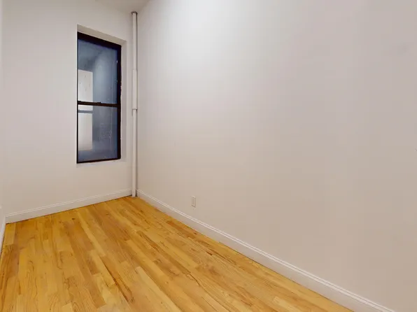 324 East 90th Street image 6 of 13