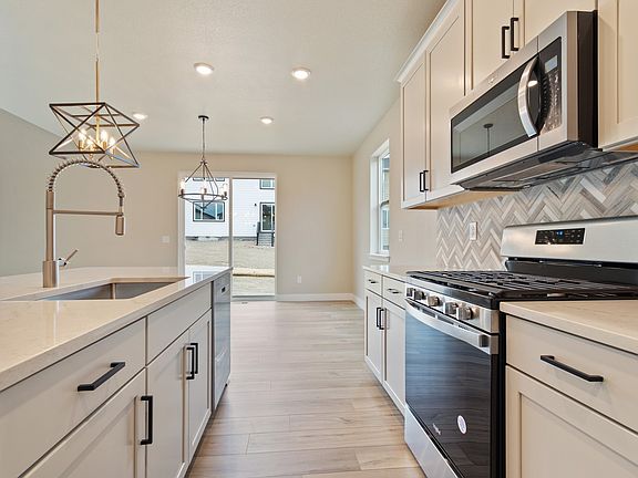 5th image of 3905 Red Valley Ln