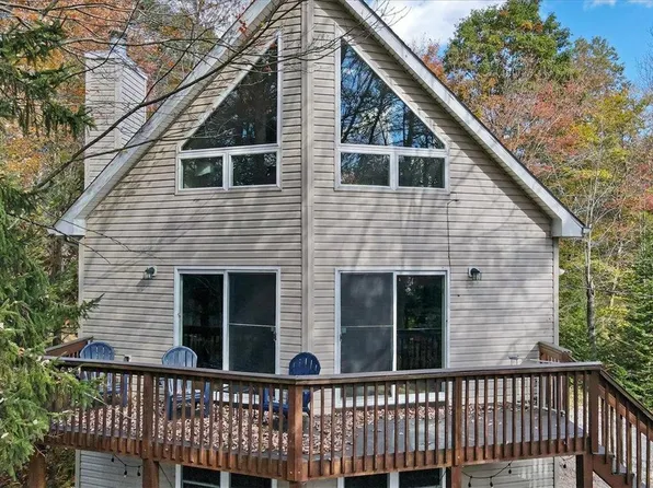 276 Pontiac Path, Pocono Lake, PA 18347