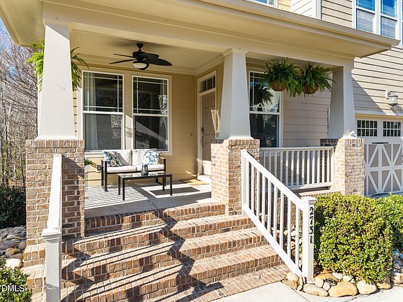 4th image of 2731 Hidden Waters Cir