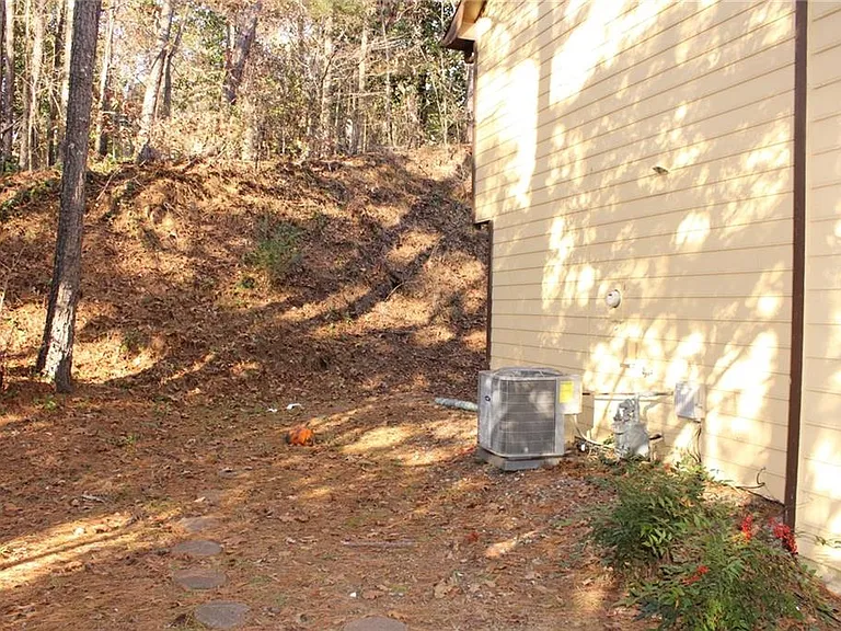 4438 Coopers Creek Dr SE — Photo 15