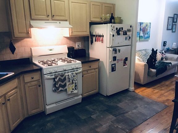 5th image of 641 Grand Ave APT 1B