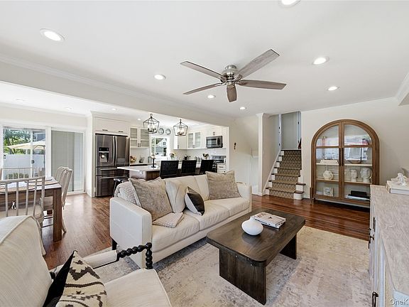 4th image of 149 Raleigh Lane