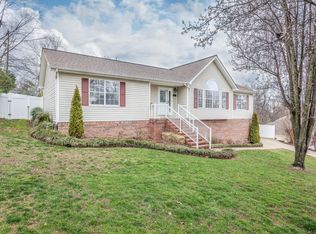 2305 Lyons Ln, Soddy Daisy, TN 37379