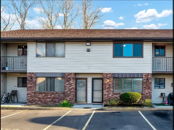 140 Thompson St APT 17C, East Haven, CT 06511