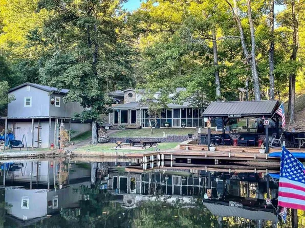50 Lakeside Cir, Delta, AL 36258