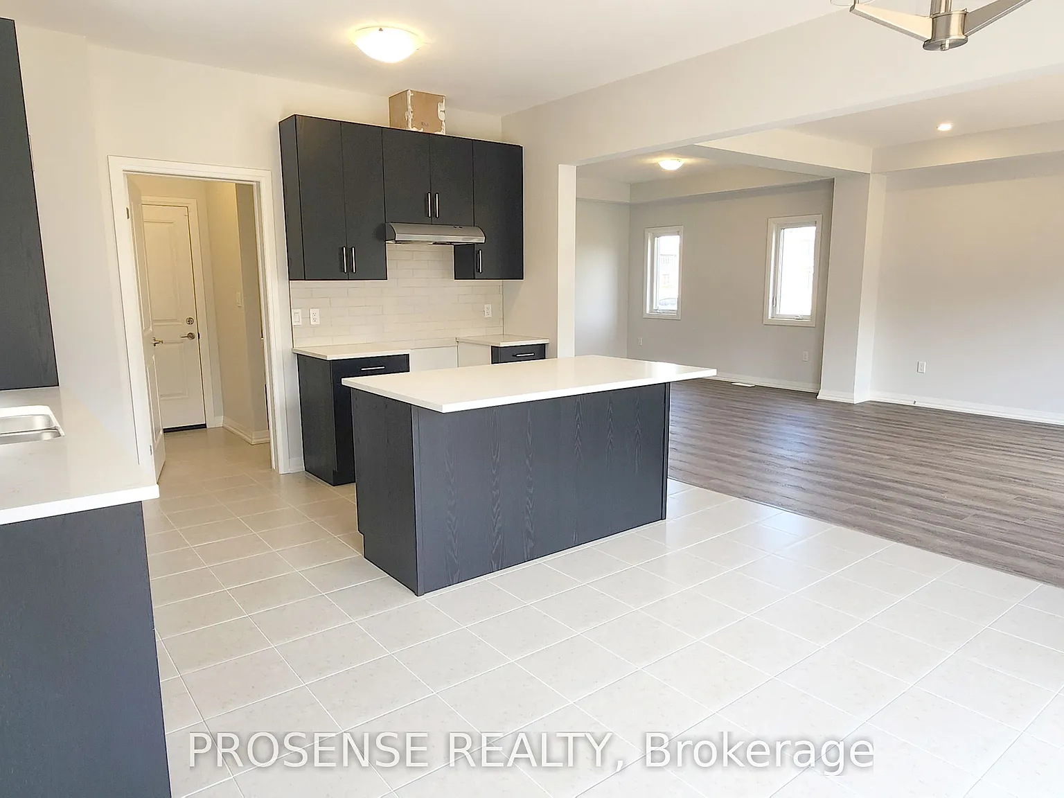 4 bed, $3,100 — Photo 4