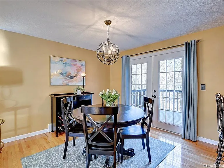 18 Rockwell Ct — Photo 3