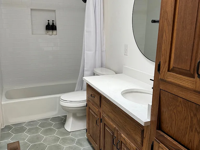 Large Single Basin Undermount Sink with Brass Faucet