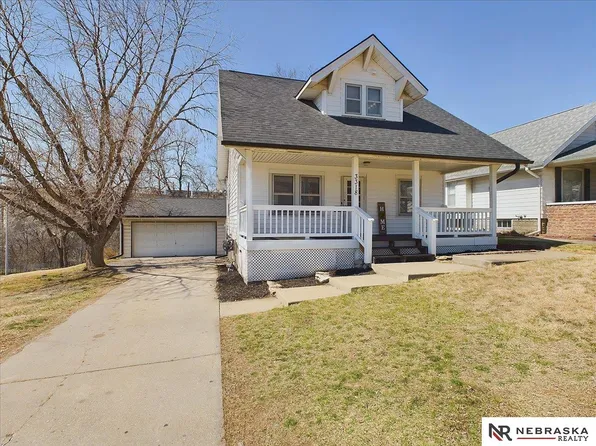 3318 S 32nd Ave, Omaha, NE 68105