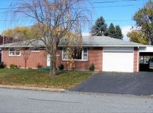 1403 E Walnut St, Annville, PA 17003