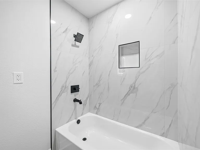 8115 Betty Boop St — Photo 14