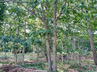 5 Warwick Road, East Hampton, NY 11937