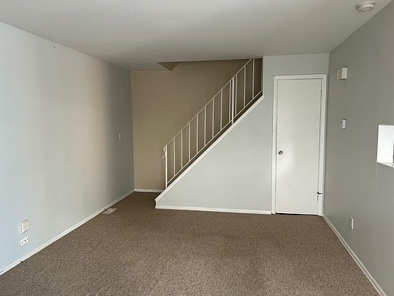 5th image of 19539 116th Ave Unit B