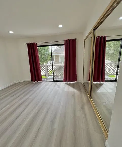 7893 Cerritos Ave — Photo 49