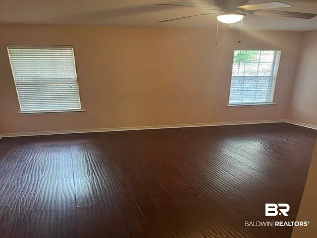 118 Sara Ave E — Photo 6