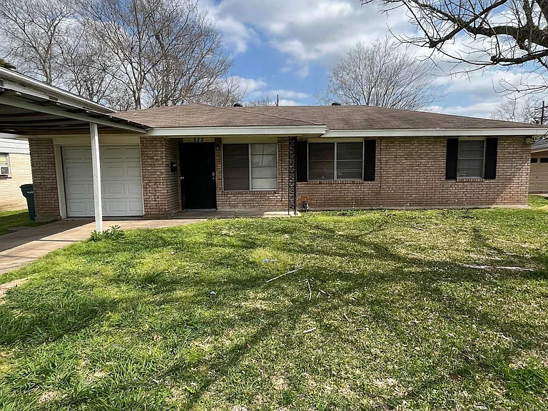 577 Eldridge Dr — Photo 1