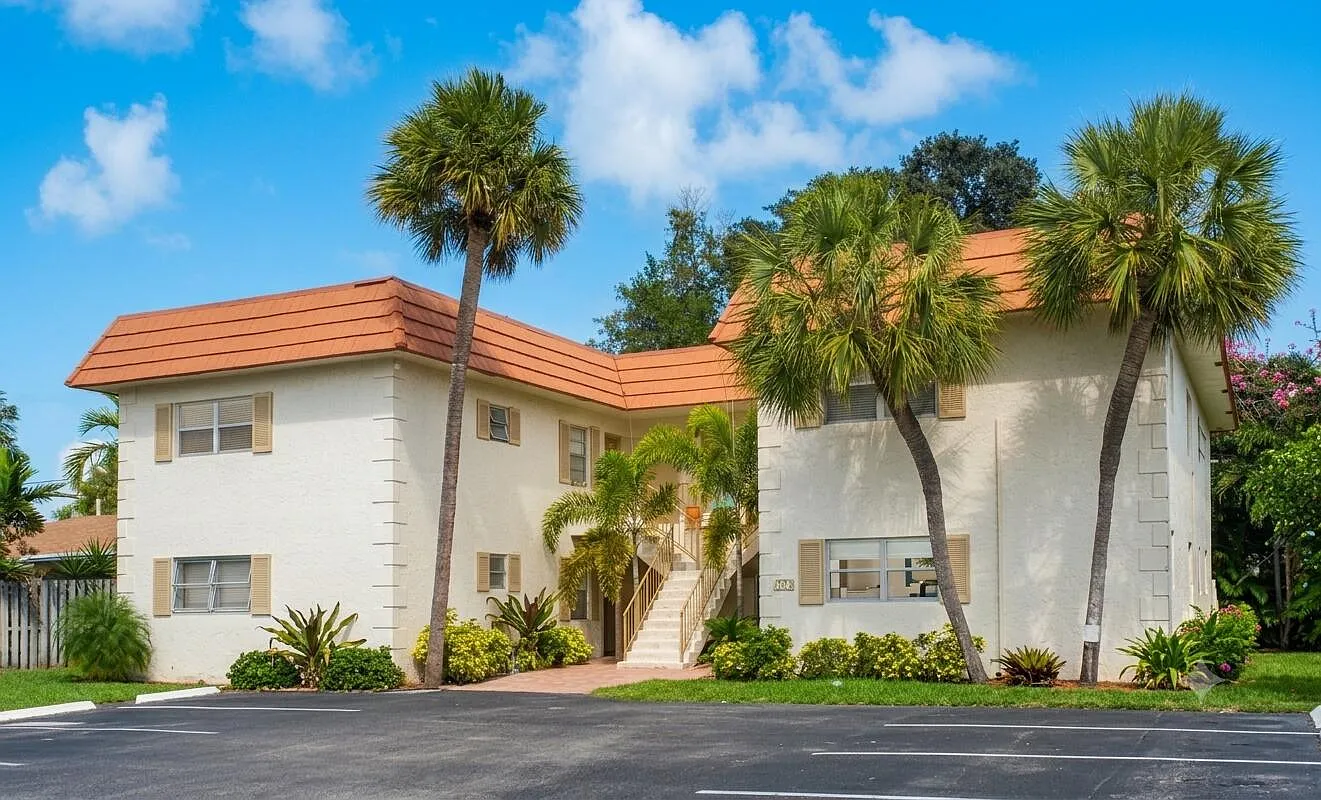 1 bed, 1.0 bath, 700 sqft, $1,500 — Photo 1