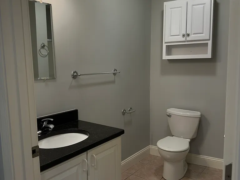 80 Middle St #102 — Photo 6