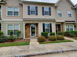 7807 Lillyhurst Dr, Raleigh, NC 27612