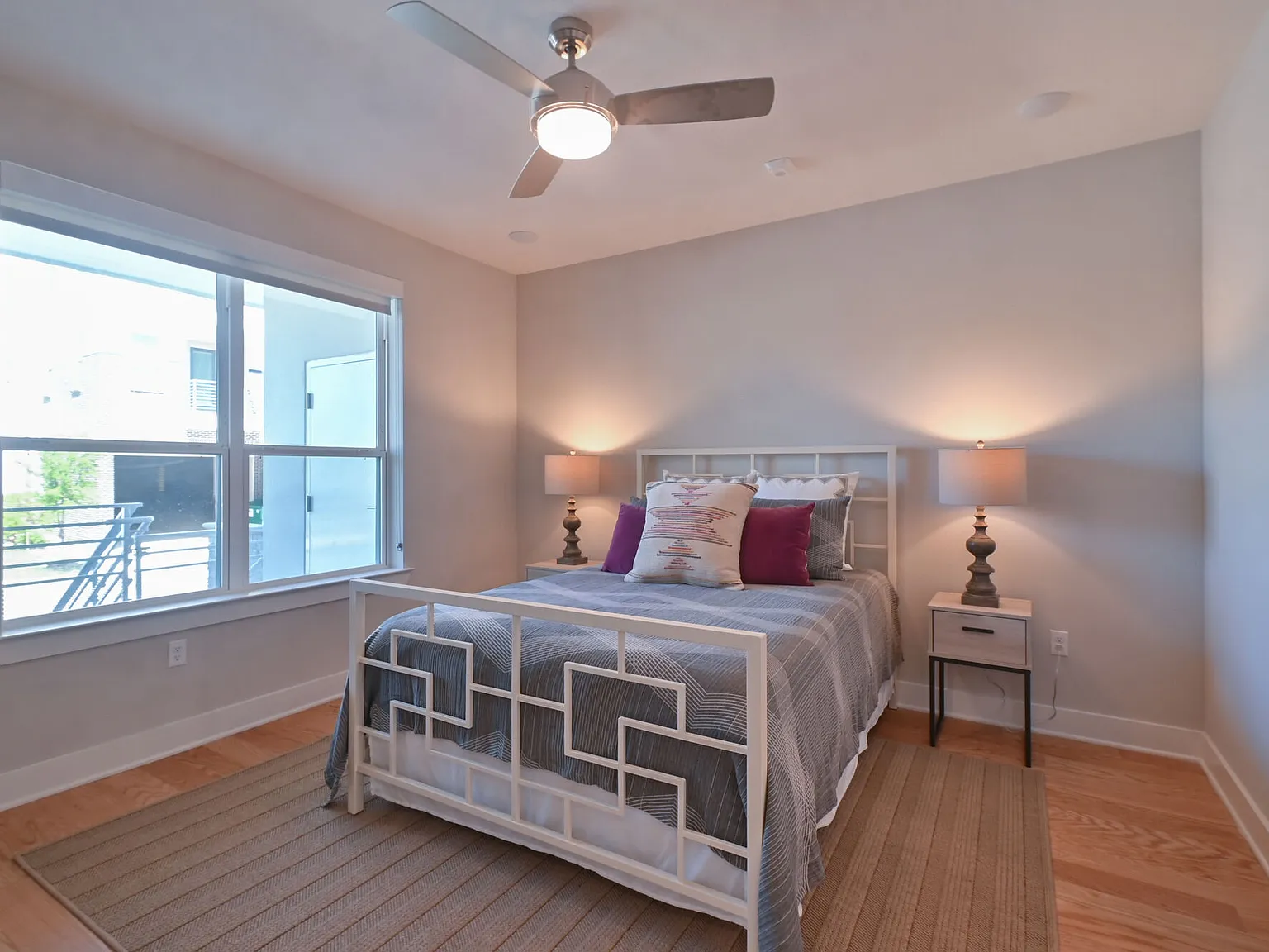 THE MODERNE — Photo 4