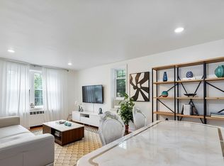 140-18 Burden Cres #611, Jamaica, NY 11435