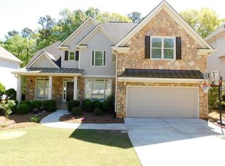 4427 Crestoak Dr, Smyrna, GA 30082