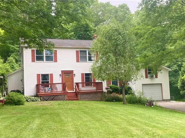14 Ulasik Road, Canterbury, CT 06331