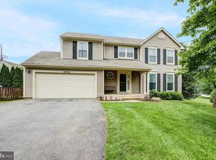 18004 Rocky Ridge Ln, Olney, MD 20832