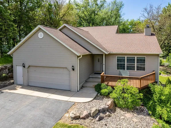 E14438 Baltic Ave, Merrimac, WI 53561