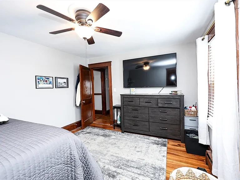 65 Clifford St #2 — Photo 7
