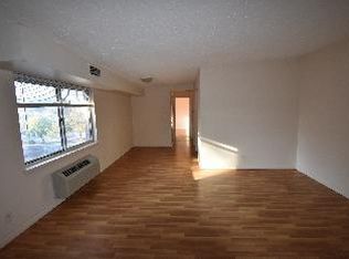 1018 W 24th St #10, Lawrence, KS 66046