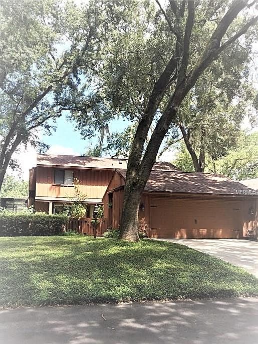 1st image of 15 E Village Dr