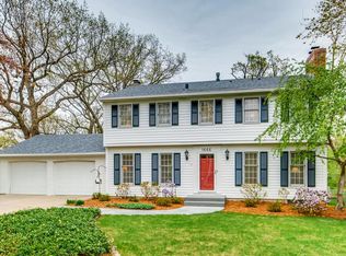 1666 Oak Ave, Arden Hills, MN 55112