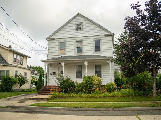 43 W Valley Stream Boulevard, Valley Stream, NY 11580